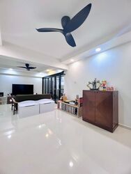 Blk 297A Compassvale Green (Sengkang), HDB Executive #489902371